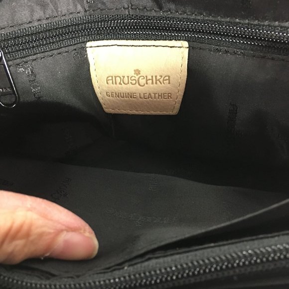 Anuschka NEVER USED Handpainted Leather Crossbody Bag Saddle Paisley - Picture 7 of 12